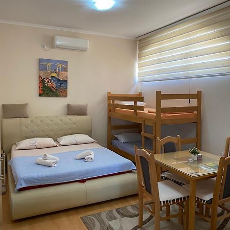 Sun City Apartments Требинье Экстерьер фото